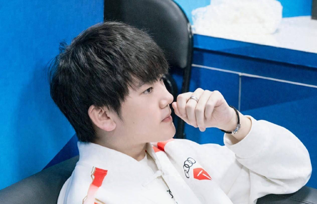 爱游戏-关于JackeyLove迎来七赛季高光表现，IG球迷沸腾！的信息