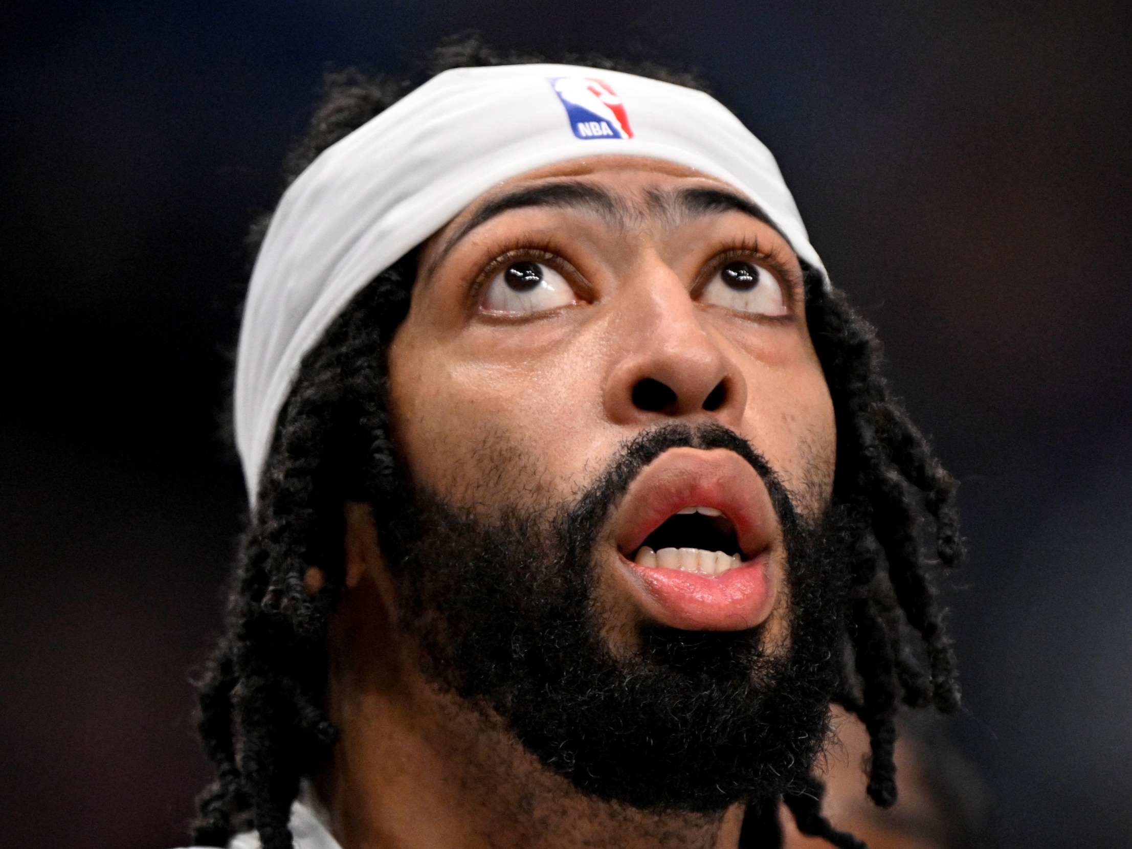 爱游戏体育-浓眉哥连续二十场比赛得分超过战术调整，DWG挑战极限！的简单介绍