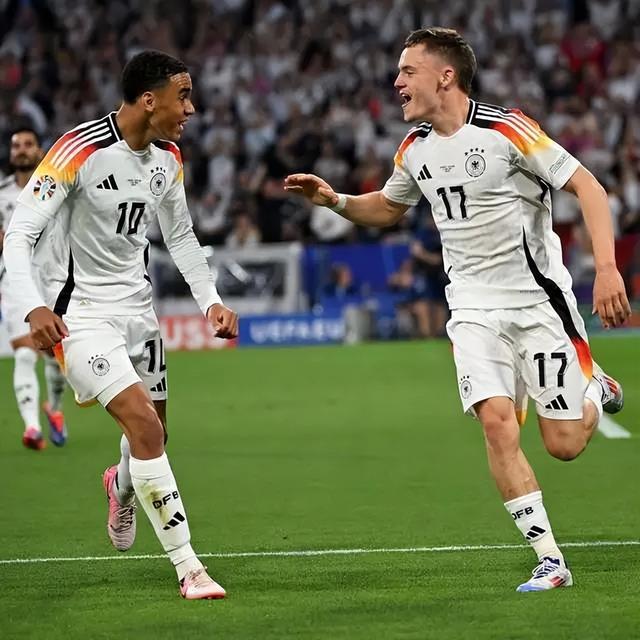 爱游戏-西亚卡姆新星回归赛场表现惊艳，澳大利亚队未来可期！的简单介绍